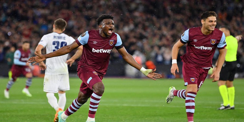 Nhận định soi kèo West Ham vs Freiburg 03h00 ngày 15/12 6 Soi kèo West Ham vs Freiburg